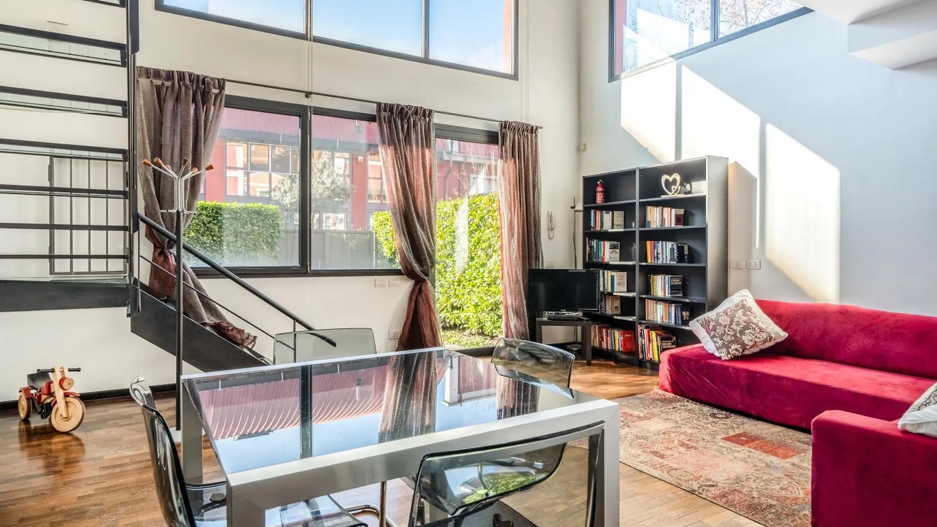 아파트 Red Lofty Milano- Loft Moderno Comodo Per Ippodromo, San Siro, Fiere E Politecnico, Parking 이탈리아