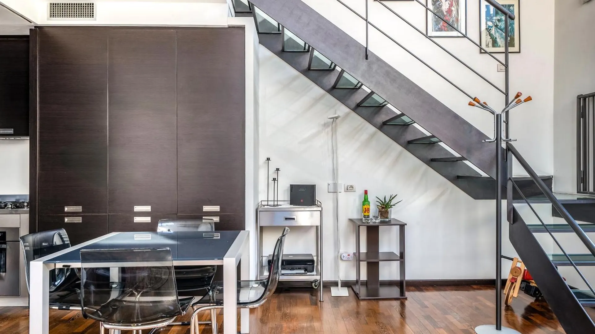 Red Lofty Milano- Loft Moderno Comodo Per Ippodromo, San Siro, Fiere E Politecnico, Parking 아파트 밀라노